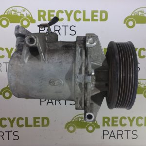 Compresor De A/a Renault Captur 2.0 (06045956)