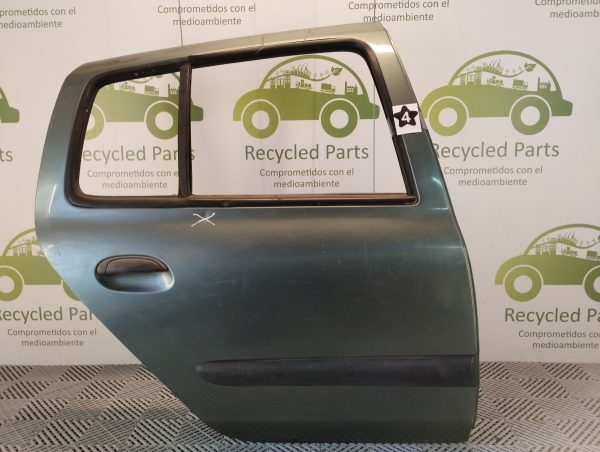 Puerta Trasera Derecha Renault Clio 2 (04616443) Lp