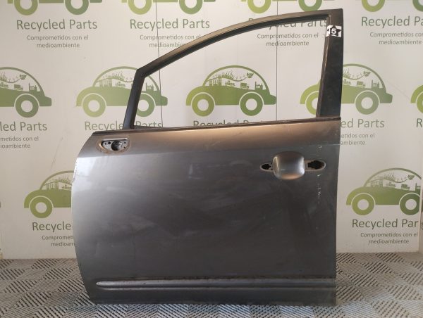 Puerta Delantera Izquierda Kia Rondo (04652628)