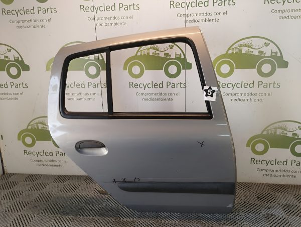 Puerta Trasera Derecha Renault Clio F2 (06133214)