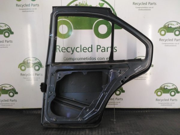 Puerta Trasera Derecha Vw Bora (03706542)