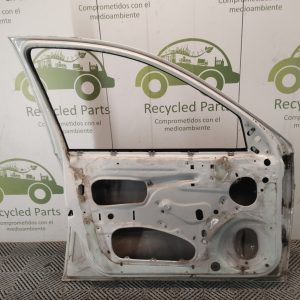Puerta Delantera Izquierda Chevrolet Corsa (05550431)