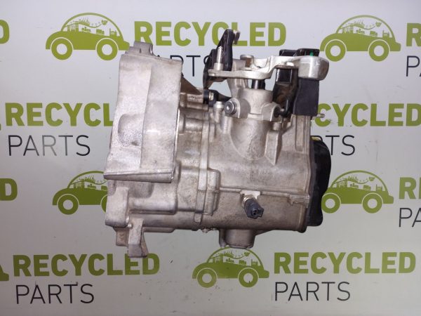 Caja De Velocidades Vw Gol Trend 1.6 8v (06287941)