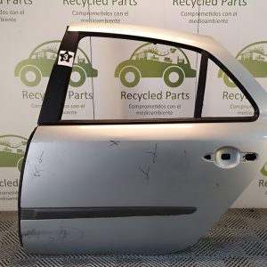 Puerta Trasera Izquierda Renault Laguna Ln (05365426)