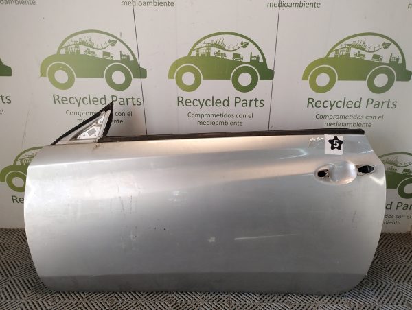 Puerta Delantera Izquierda Hyundai Genesis (04143771)