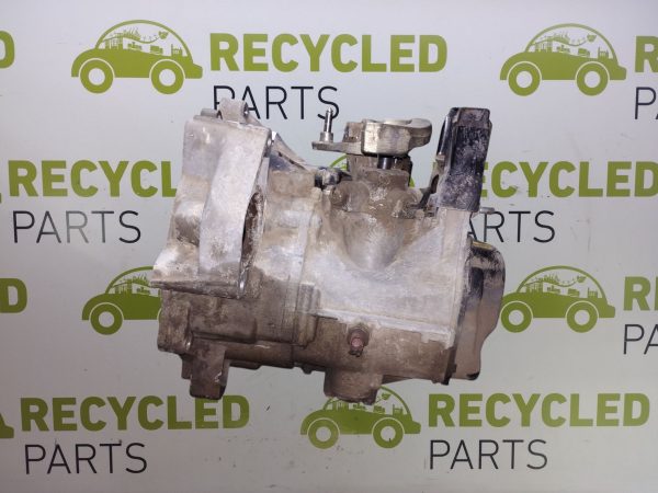 Caja De Velocidades Vw Gol Trend 1.6 8v (04369142)