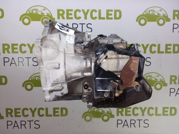 Caja De Velocidades Ford Fiesta 1.6 16v (05909768)