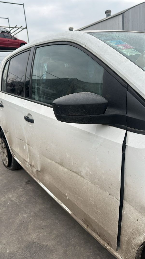 VW VOLKSWAGEN TAKE UP! 1.0 MPI (OMF480)