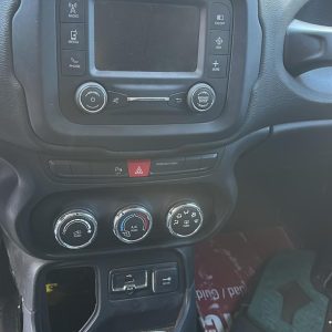 JEEP RENEGADE SPORT 1.8 AT6 (AC943SX)