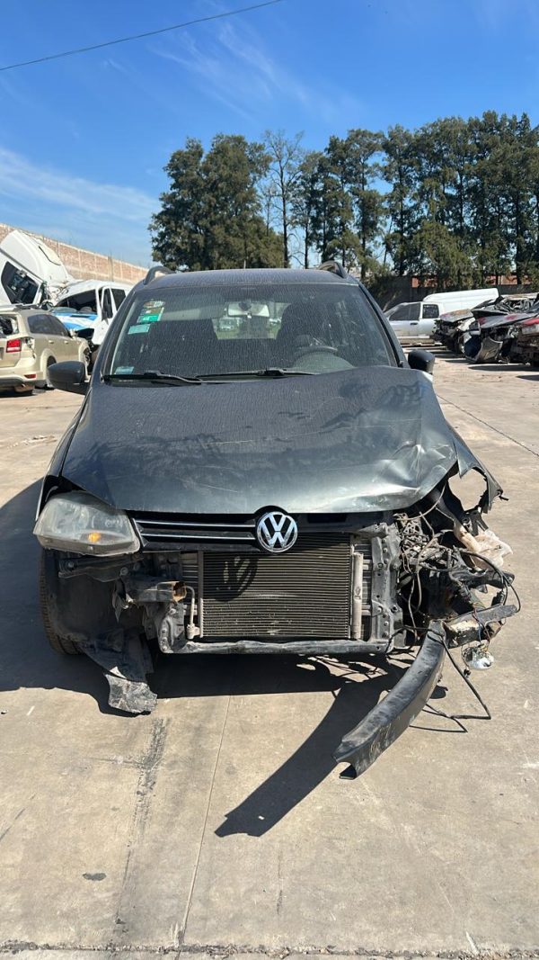 VW VOLKSWAGEN SURAN 1.6L 5D 717 (OAL132)