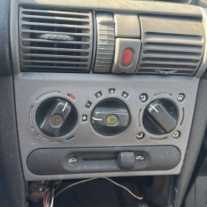 CHEVROLET CORSA CLASSIC 3P AA+DIR 1.6N (GKT230)