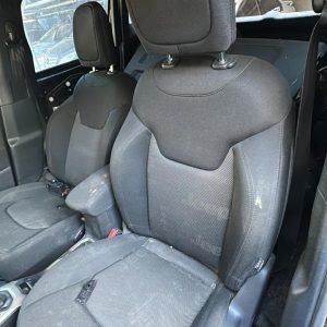 JEEP RENEGADE SPORT 1.8 AT6 (AC943SX)