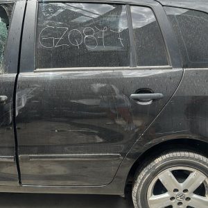 VW VOLKSWAGEN SURAN (GZQ877)