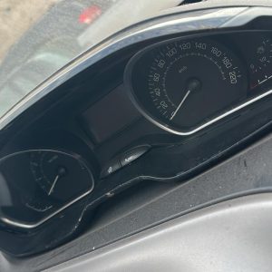 PEUGEOT 208 FELINE 1.6 (AB475KK)