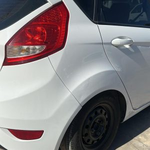 FORD FIESTA KINETIC DESIGN TITANIUM (KFV367)