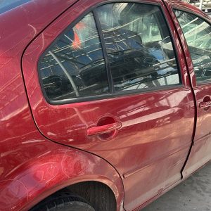VW VOLKSWAGEN BORA 2.0 (INJ225)