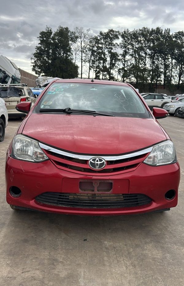 TOYOTA ETIOS XLS 1.5 M/T (PLE860)