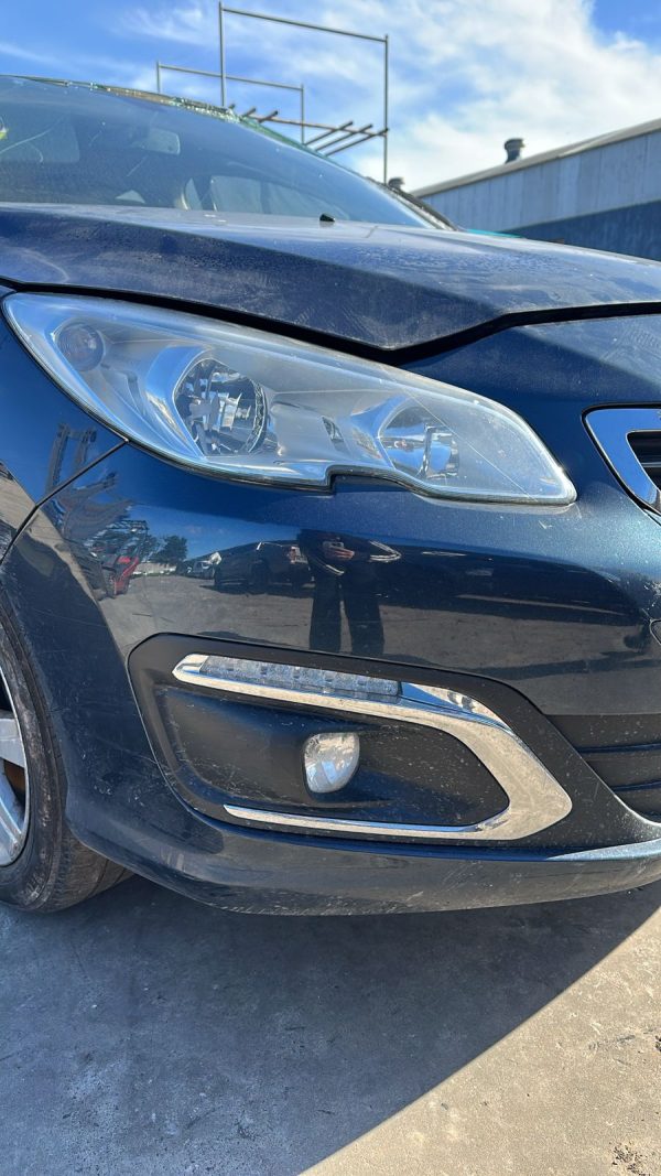 PEUGEOT 408 ALLURE 2.0 (AB211DN)