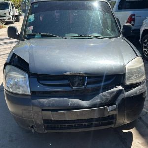 PEUGEOT PARTNER CONFORT 1.4 (LRQ759)