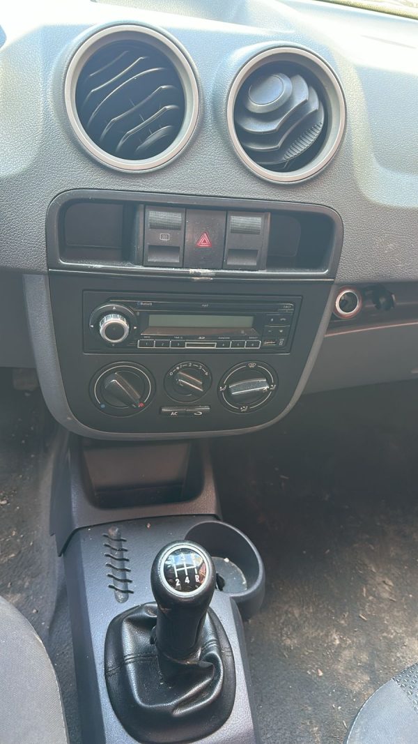 GOL 1.6  (JVF427)