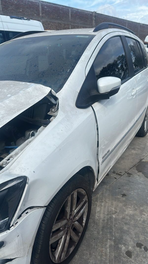 VW VOLKSWAGEN SURAN 1.6 16V 5D 428 (AB312YX)
