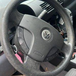 VW VOLKSWAGEN SURAN (GZQ877)