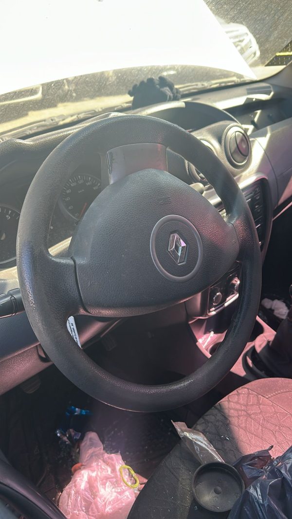 RENAULT DUSTER CONFORT PLUS 1.6 4X2 ABS (NIO589)