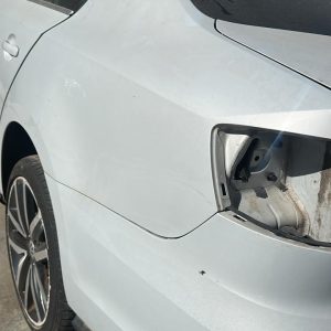 VW VOLKSWAGEN VENTO 2.0L GLI (AC334DG)