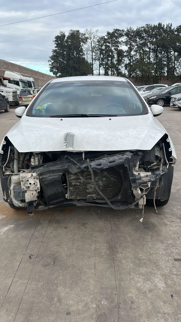 PEUGEOT 408 ACTIVE 1.6 (AB752MP)