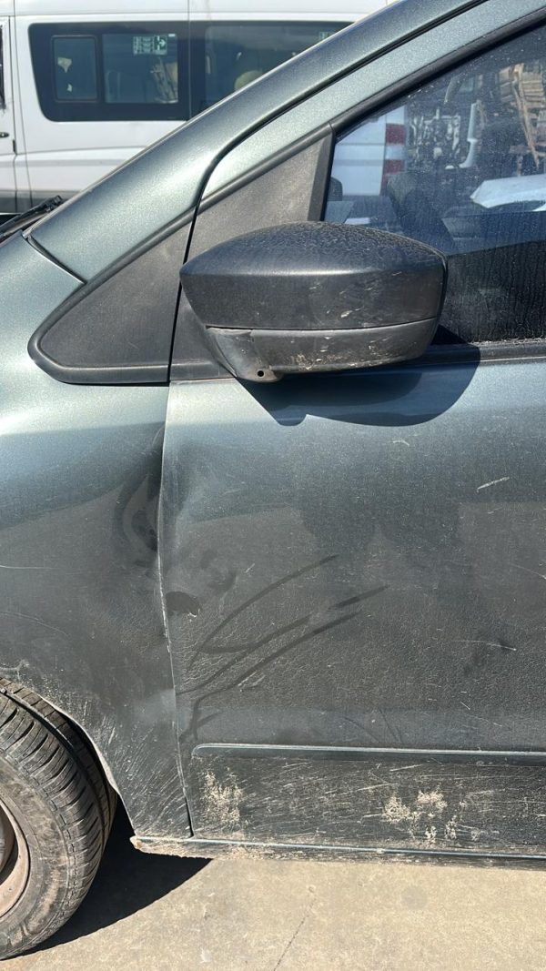 VW VOLKSWAGEN SURAN 1.6L 5D 717 (OAL132)