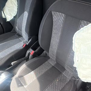 PEUGEOT 208 ALLURE 1.6 TIPTRONIC 6 (AC801XY)