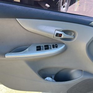 TOYOTA COROLLA XEI 1.8 AT (KBK633)