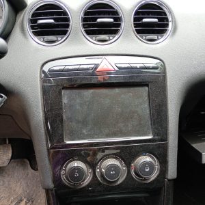 PEUGEOT 408 ALLURE 1.6 HDI (AB004BY)